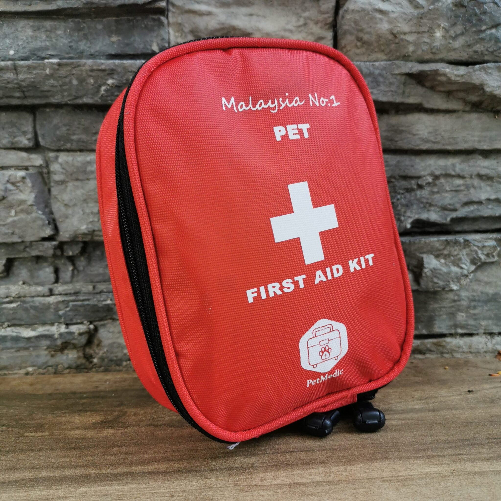 Pet First Aid Kit Petmedic